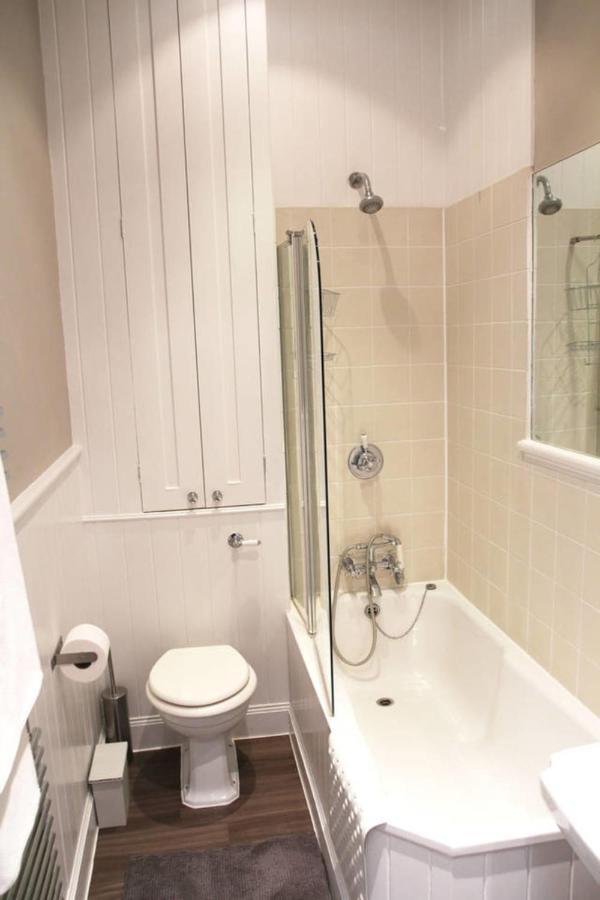 런던 Guestready - Quaint English Flat Near Portobello 아파트 외부 사진